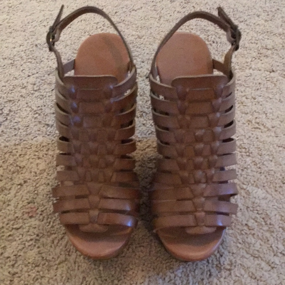 Target Missimo wedges size 8